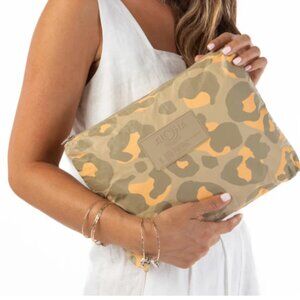 Aloha Collection MID Size Pouch Jaguar Cuitie in Dune